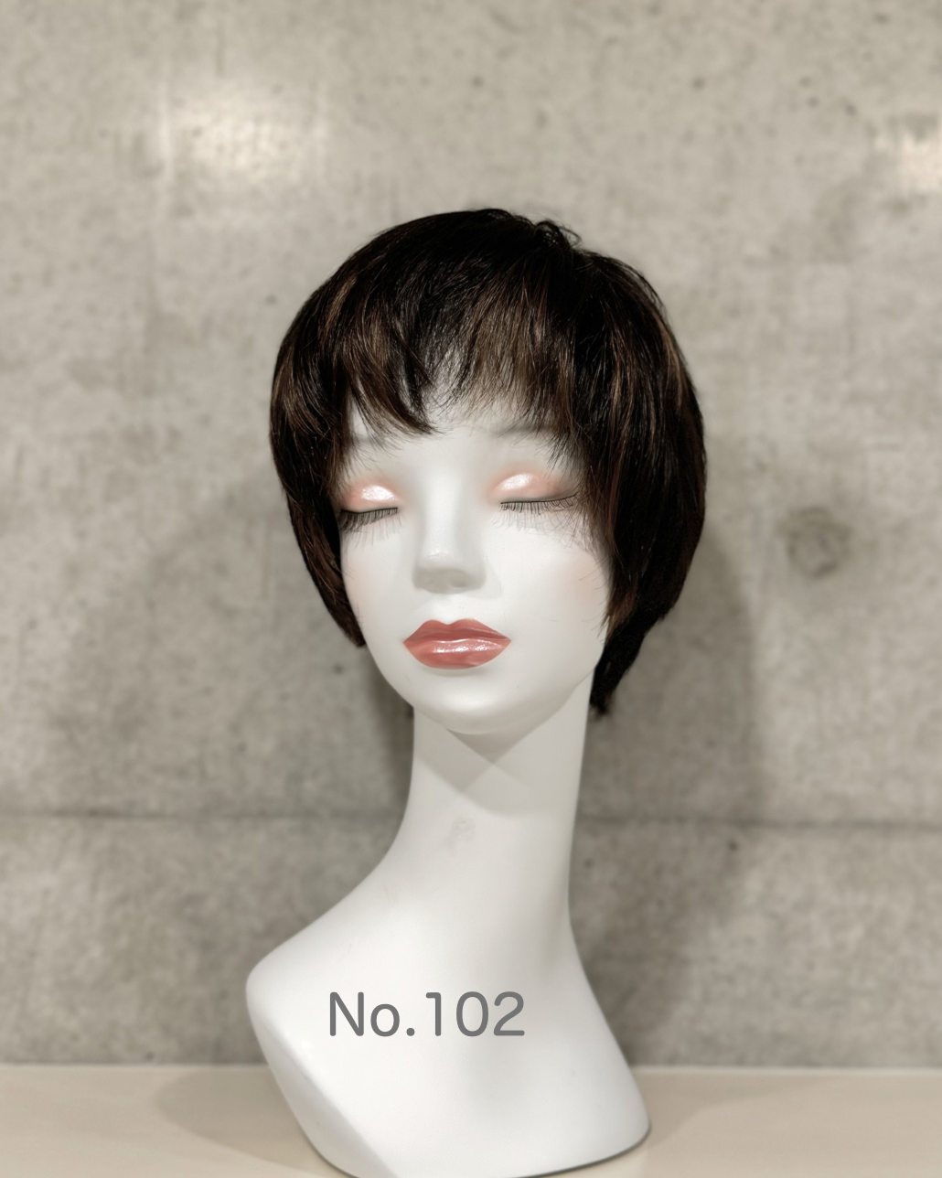 ショート　No.102　未使用品　メッシュカラー